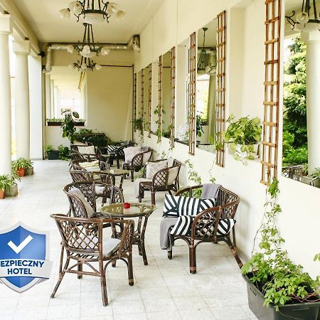 Miodosytnia Aparthotel Краков Экстерьер фото