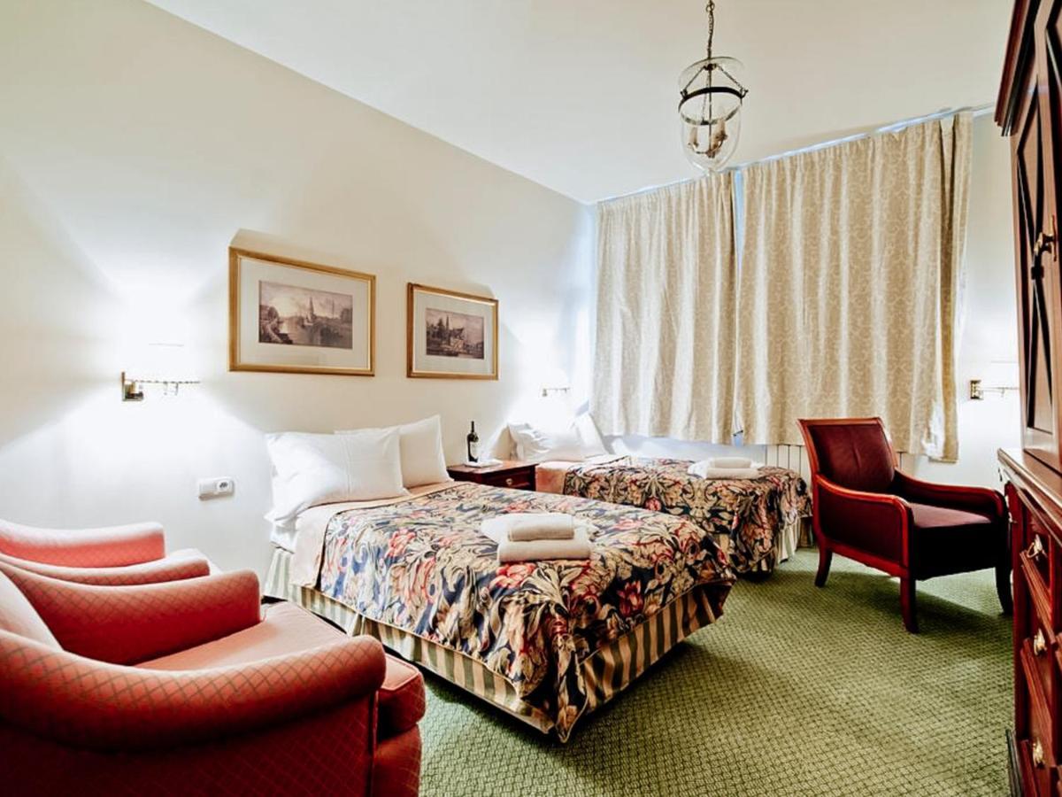 Miodosytnia Aparthotel Краков Экстерьер фото