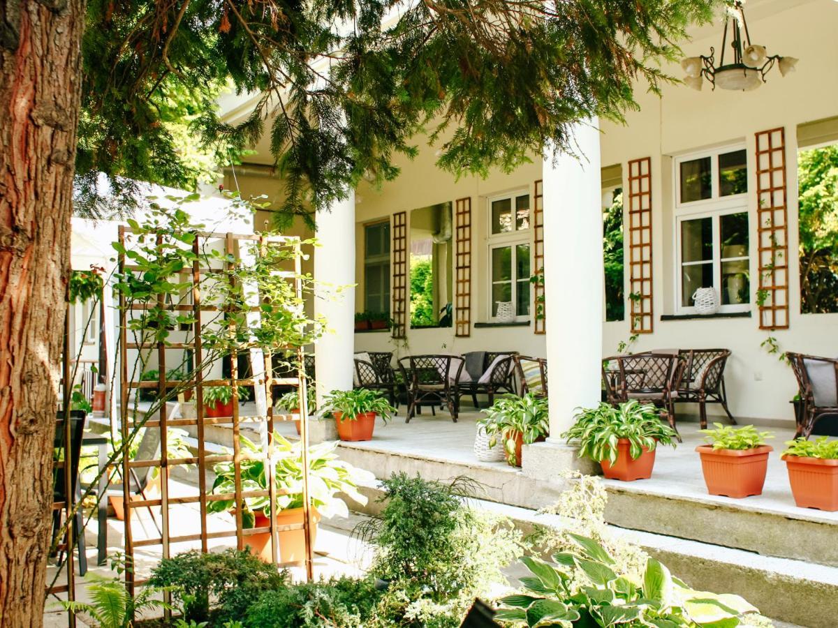 Miodosytnia Aparthotel Краков Экстерьер фото